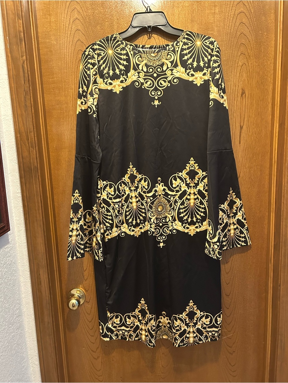 Black & Gold Baroque Print Long Sleeve Dress